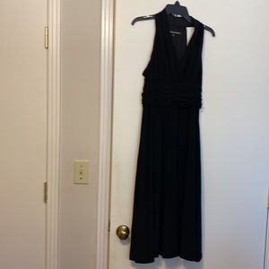 Jones Wear Dress Woman Black Halter Size 6Dress Sleeveless Formal Cocktail.